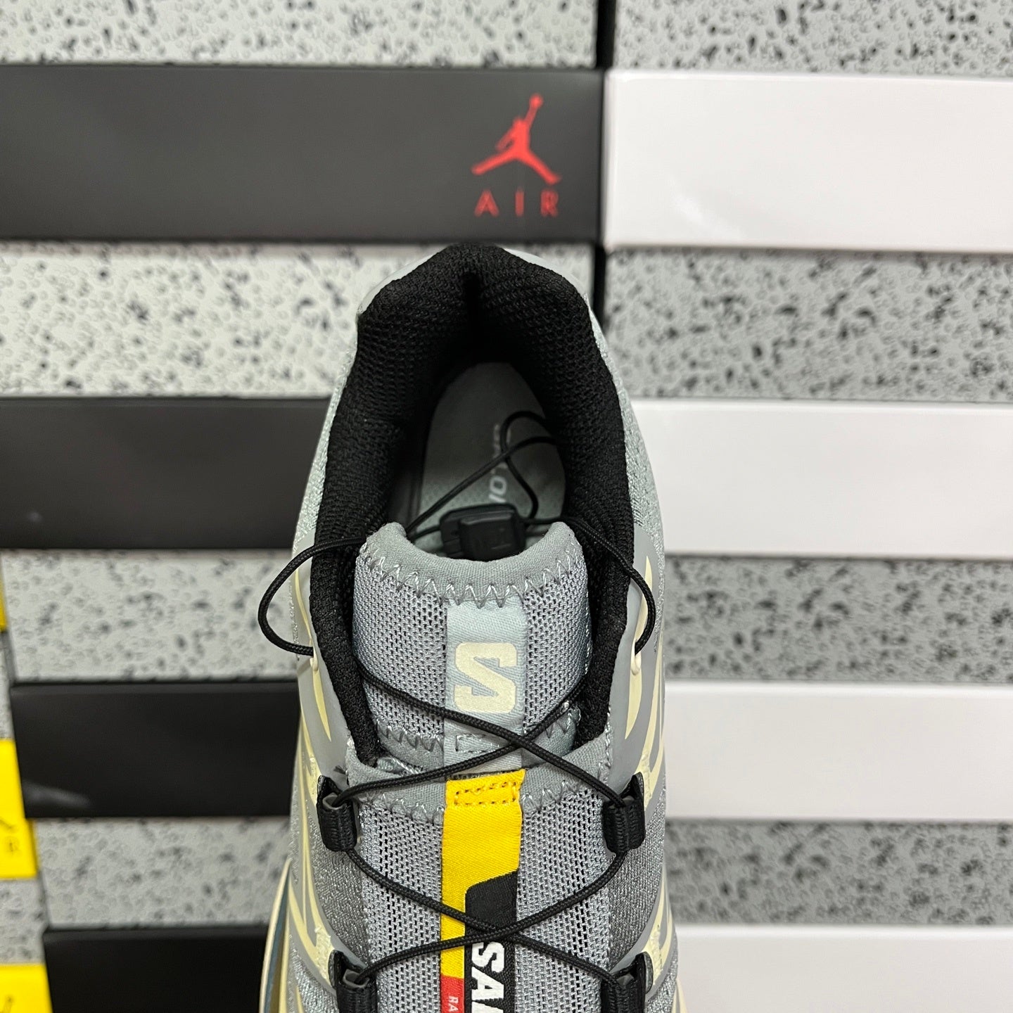 SALOMON-XT-6 'Bleached Sand Cumin'