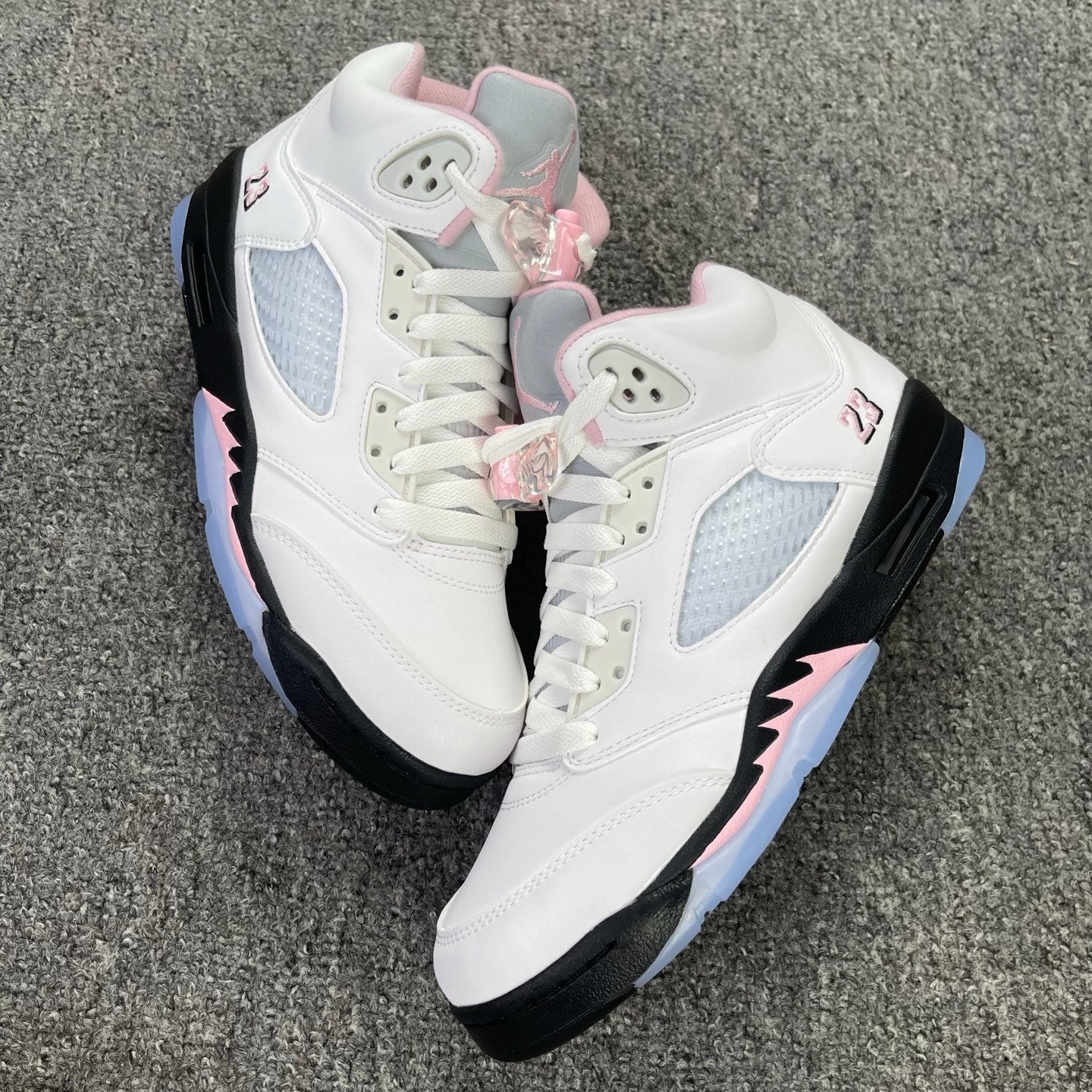 Jordan 5 Retro 'Medium Soft Pink'