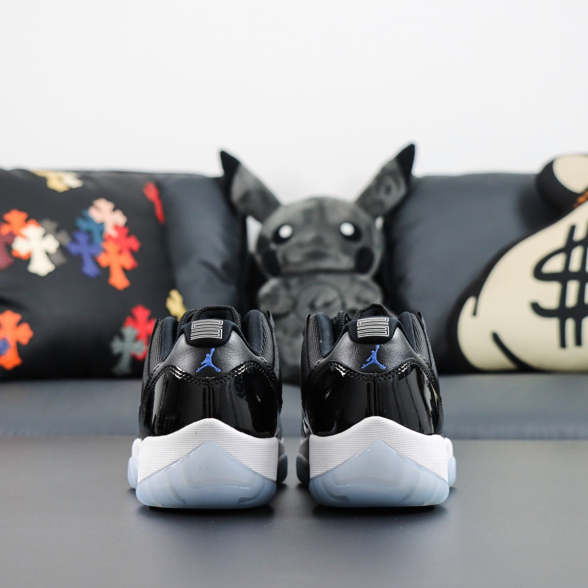 Jordan 11 Low 'Space Jam'