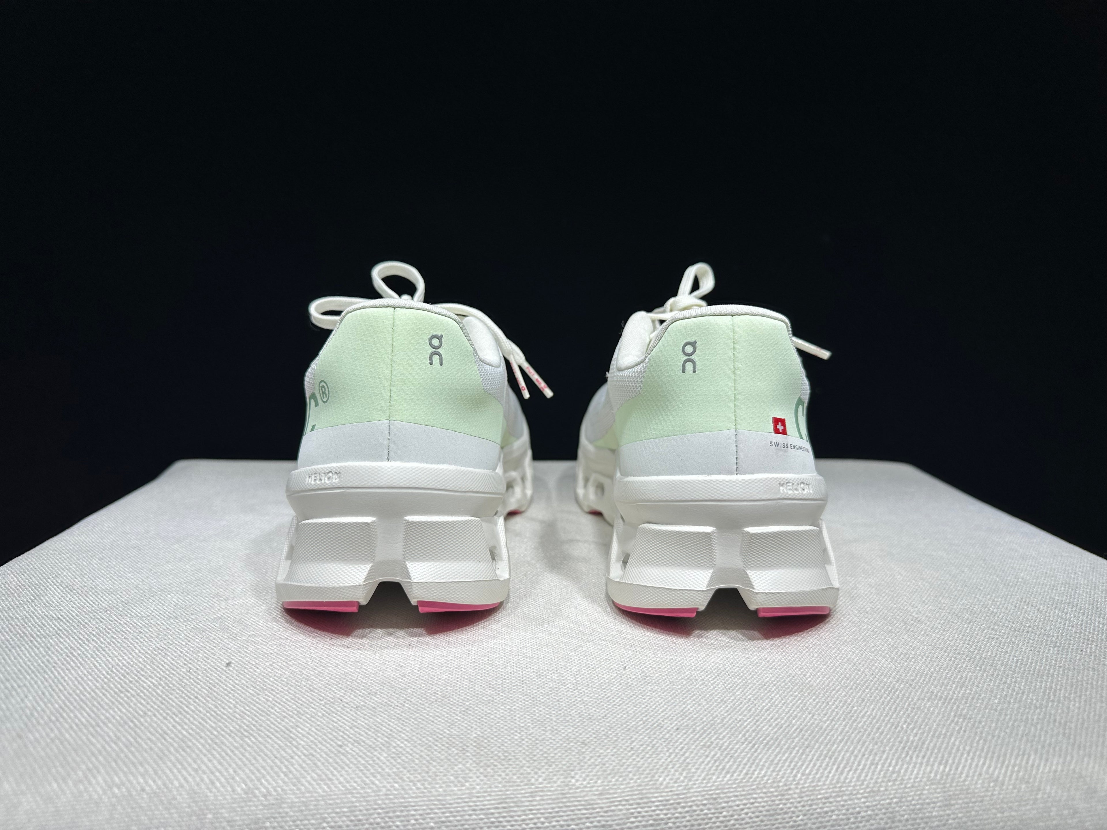 ON - Cloudmonster 'White | Lima'