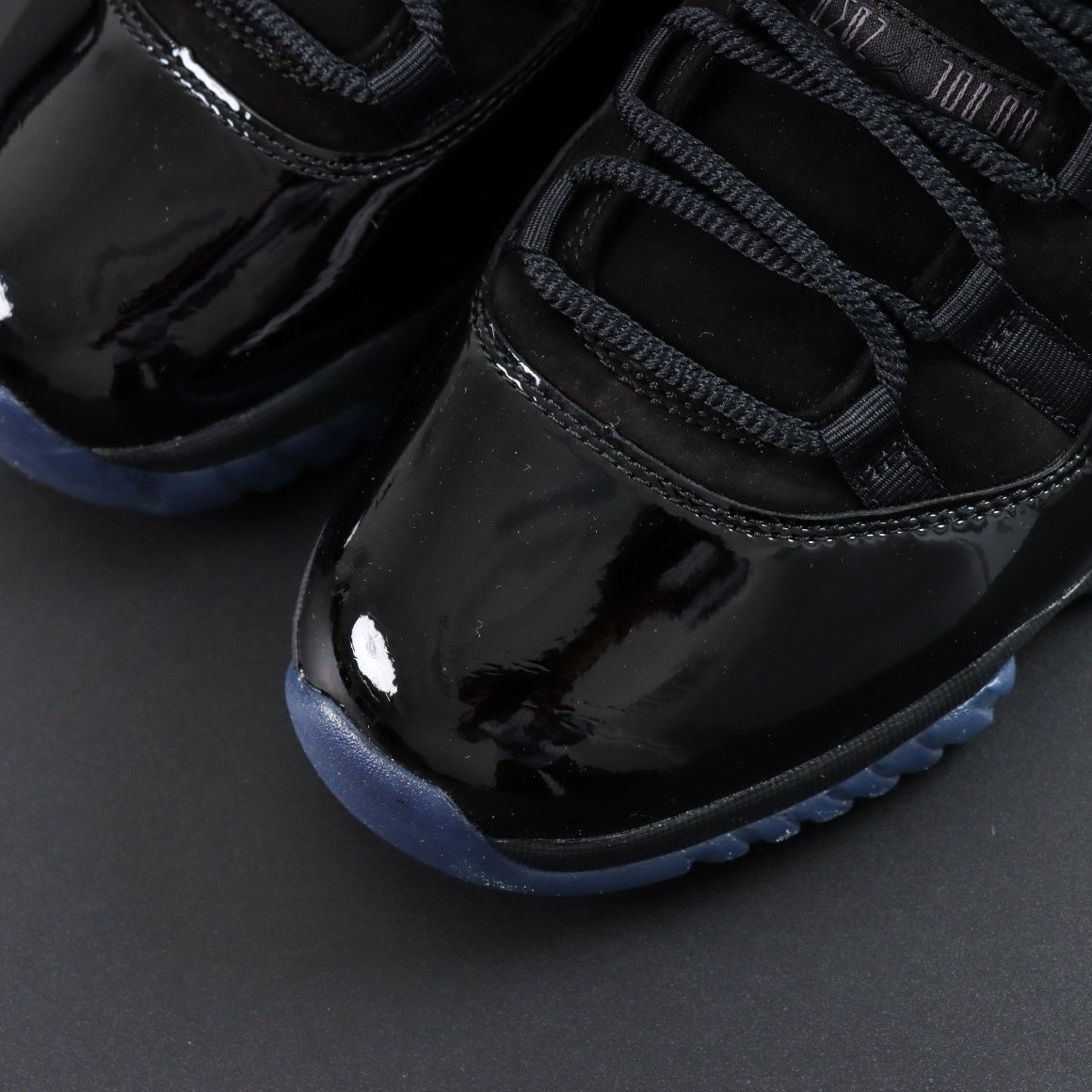 Jordan 11 Retro 'Cap and Gown'