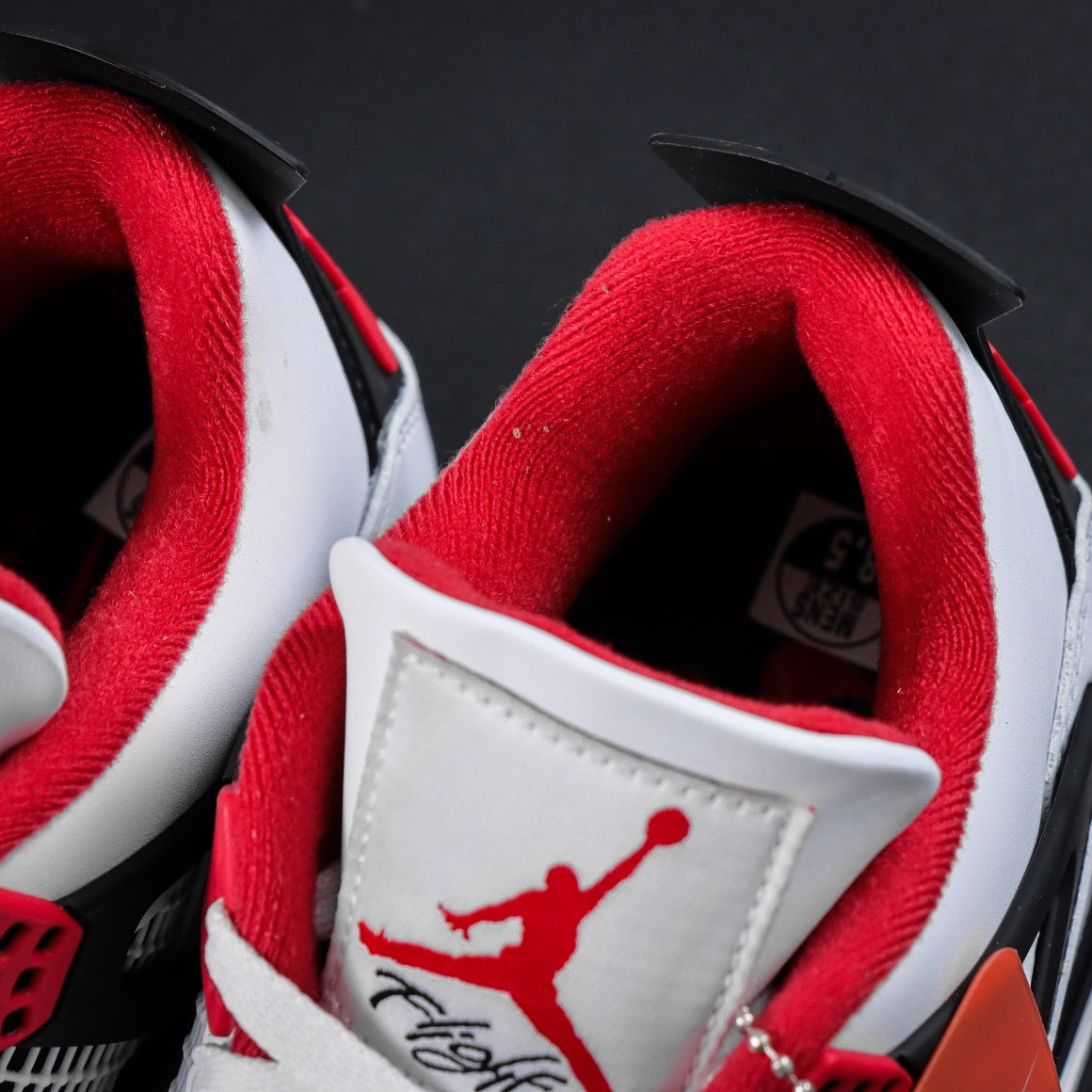 Jordan 4 'Fire Red' 2020