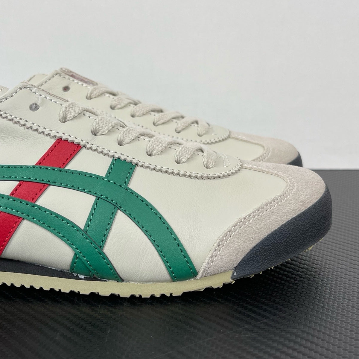 Onitsuka Tiger Mexico 66 'Birch Green'