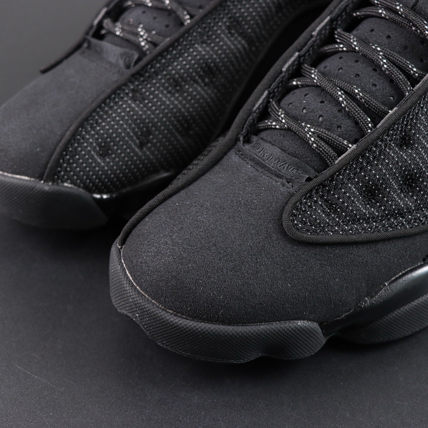 Jordan 13 Retro 'Black Cat'
