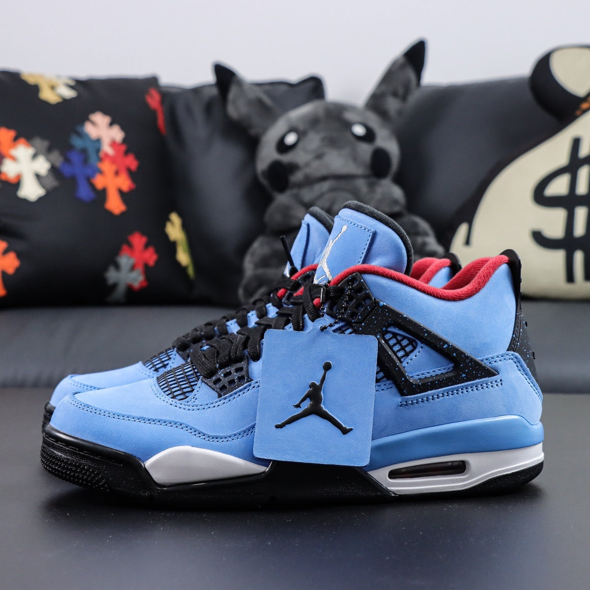 Jordan 4 Retro x Travis Scott 'Cactus Jack'