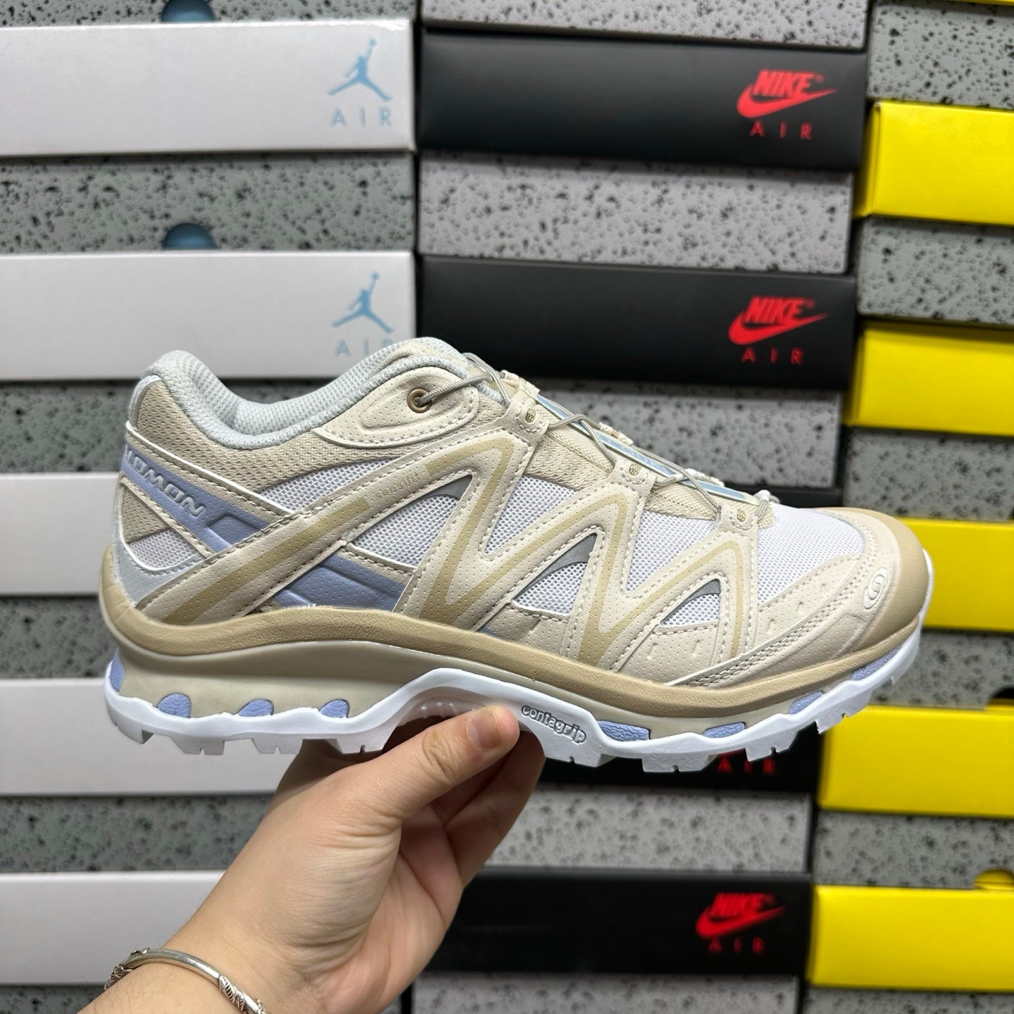 SALOMON-XT-Quest 'White/Rainy Day/Ancient Water'