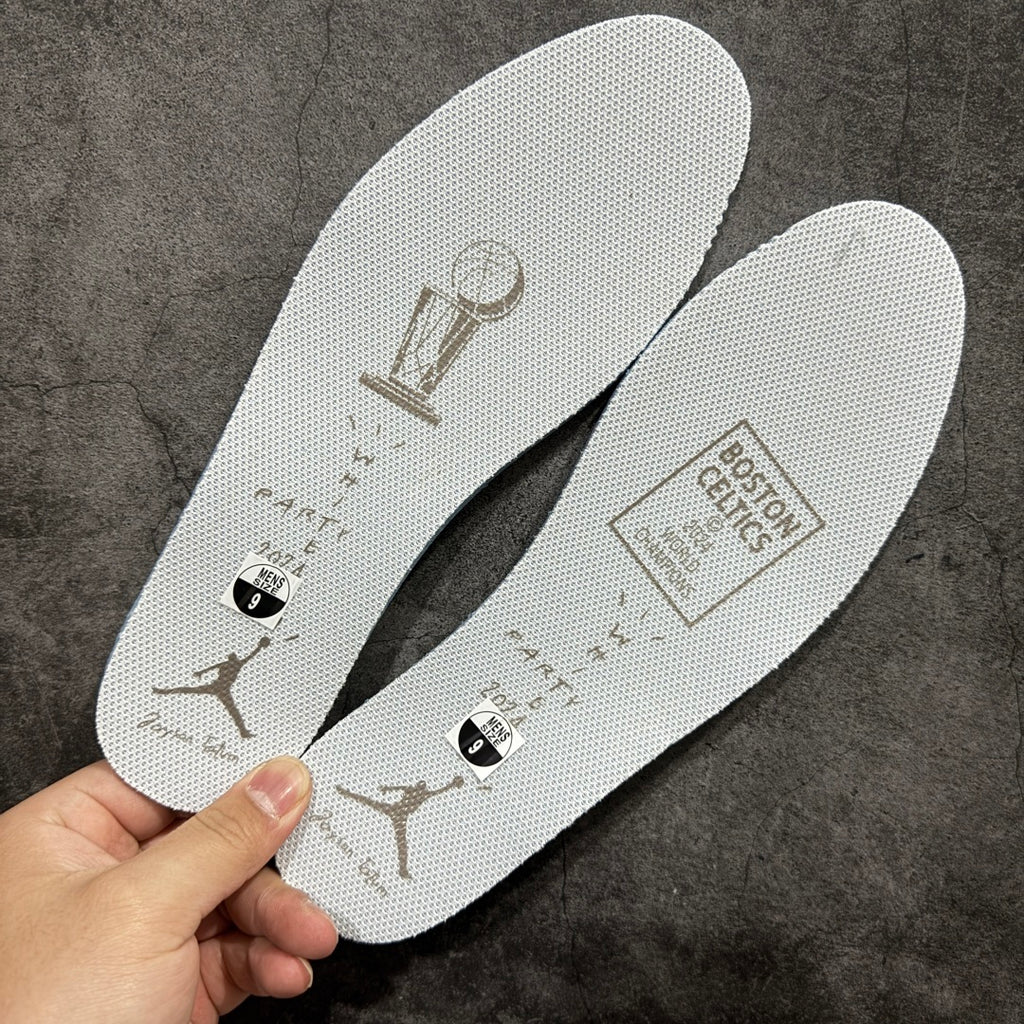 Jordan 1 Low x Travis Scott 'White Party'