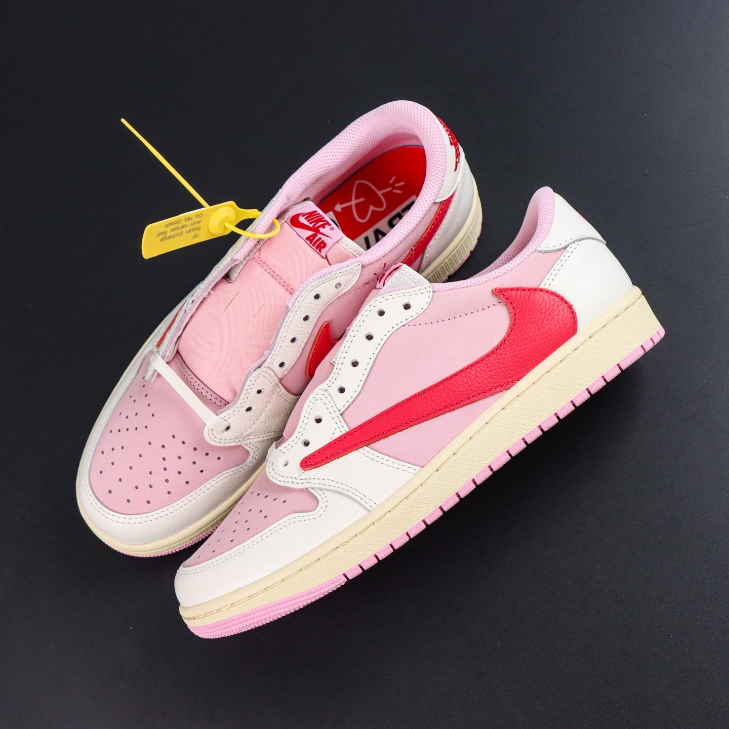 Jordan 1 Low OG x Travis Scott 'Tropical Pink'