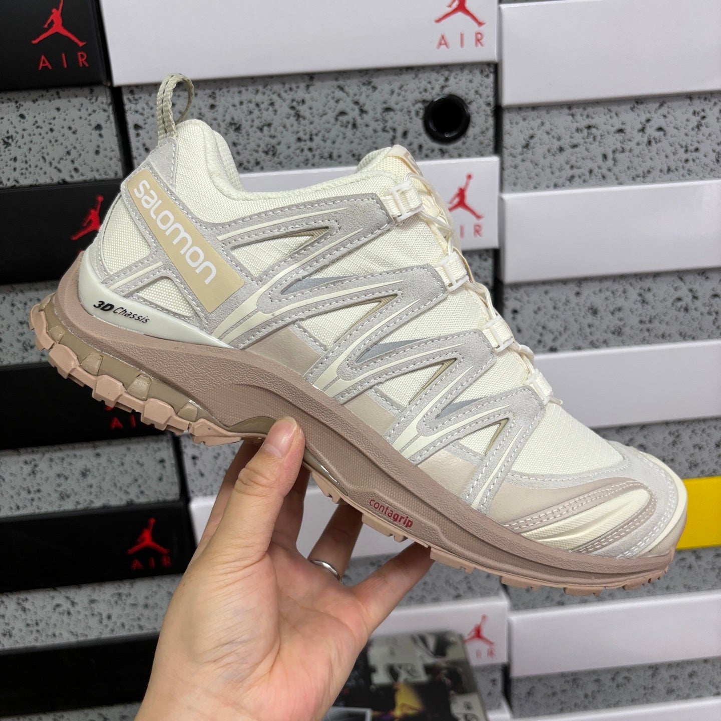SALOMON-XA Pro 3D Suede 'Vanilla Ice Natural Cement'
