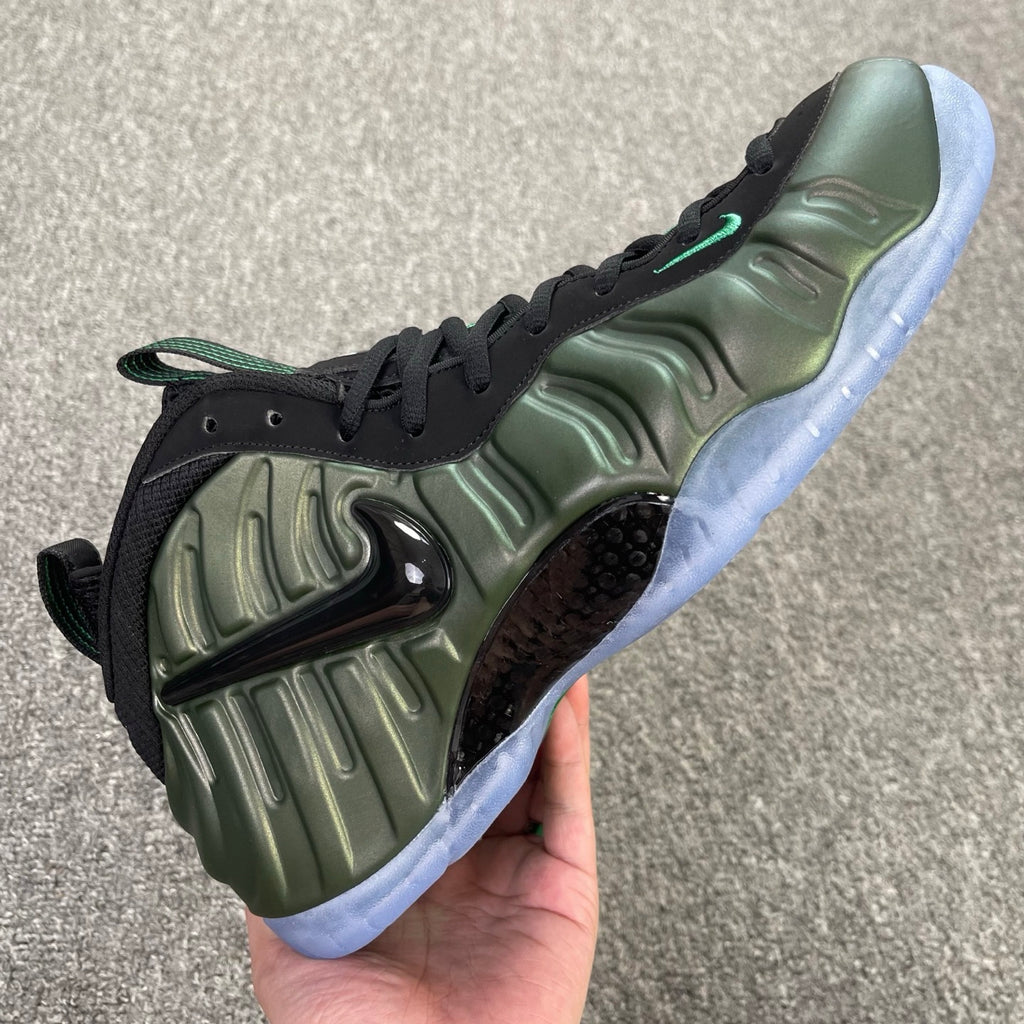 NIKE AIR FOAMPOSITE Pine Green