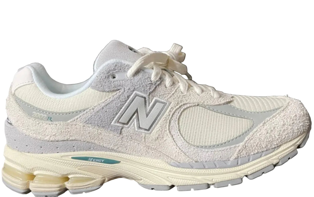 NEW BALANCE 2002R "Linen"