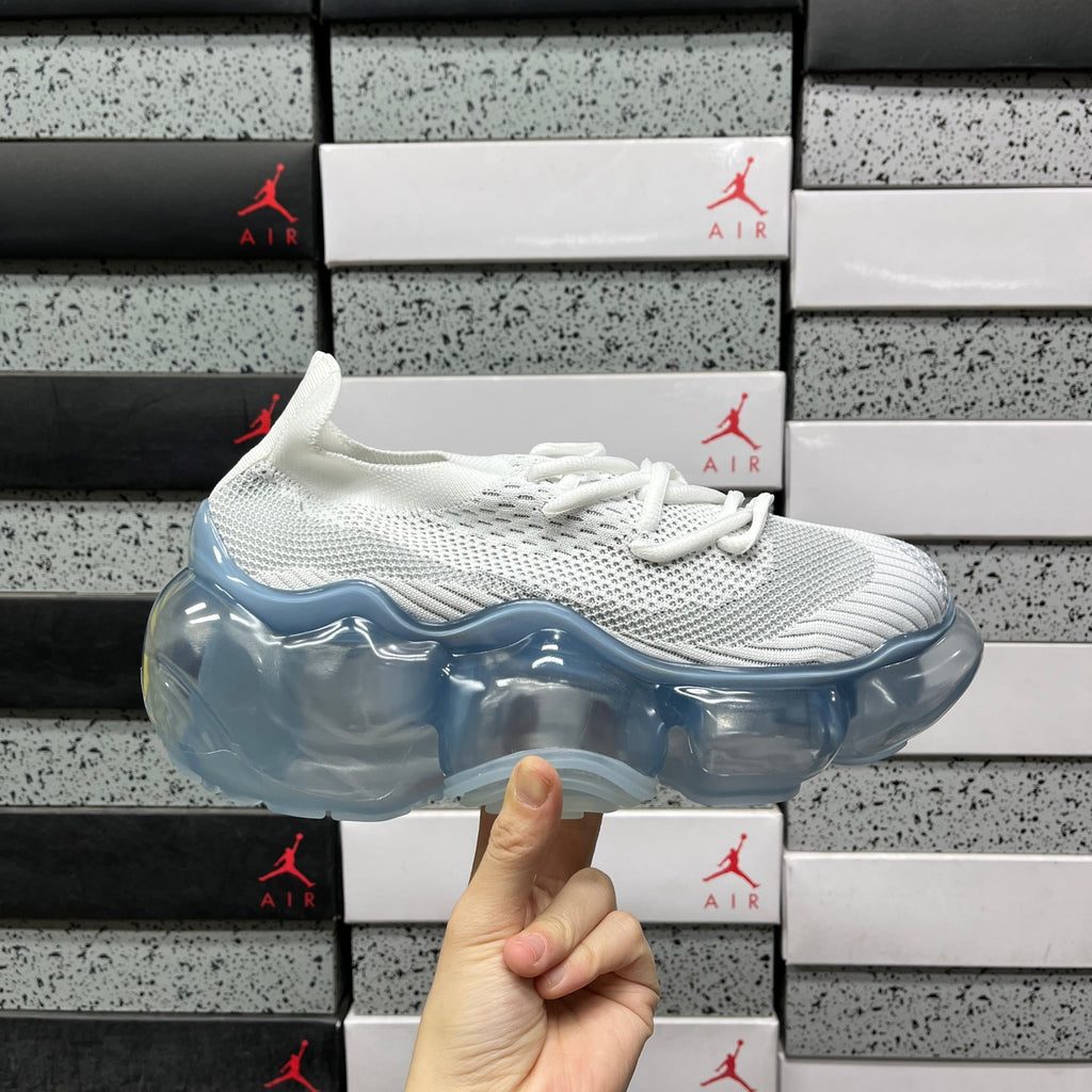 GROUND MOOPIE White Gray / Ice Gray
