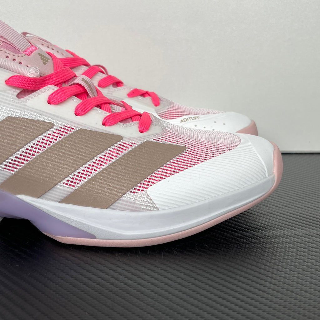 AD ADIZERO UBERSONIC 5 (in the Cloud White, Ash Pearl, and Lucid Pink / JP7313 colorway).