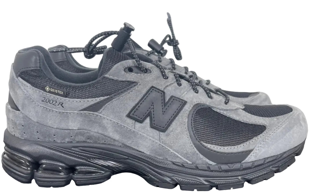 NEW BALANCE 2002 x JJJJound 2002R Gore-Tex in Charcoal