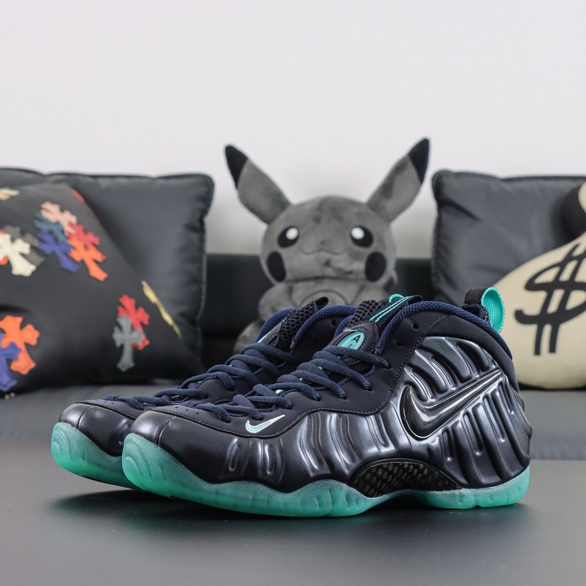 NIKE AIR  Foamposite Pro Dark Obsidian