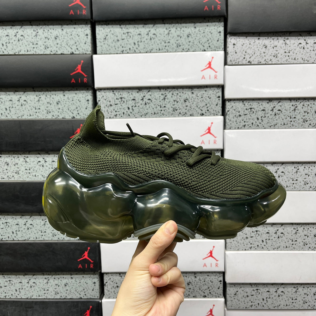 GROUND MOOPIE Khaki chunky sole knit