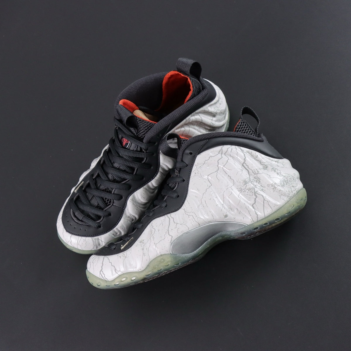 NIKE AIR FOAMPOSITE One Tekken 8 Jin Kazama
