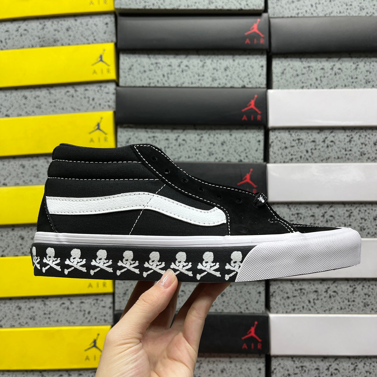 VANS SK8-MID BLACK WHITE