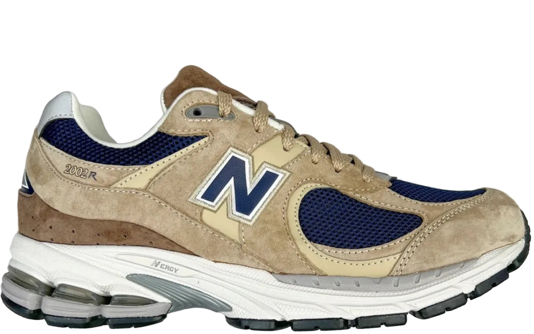 NEW BALANCE 2002R "Beige Navy Blue"