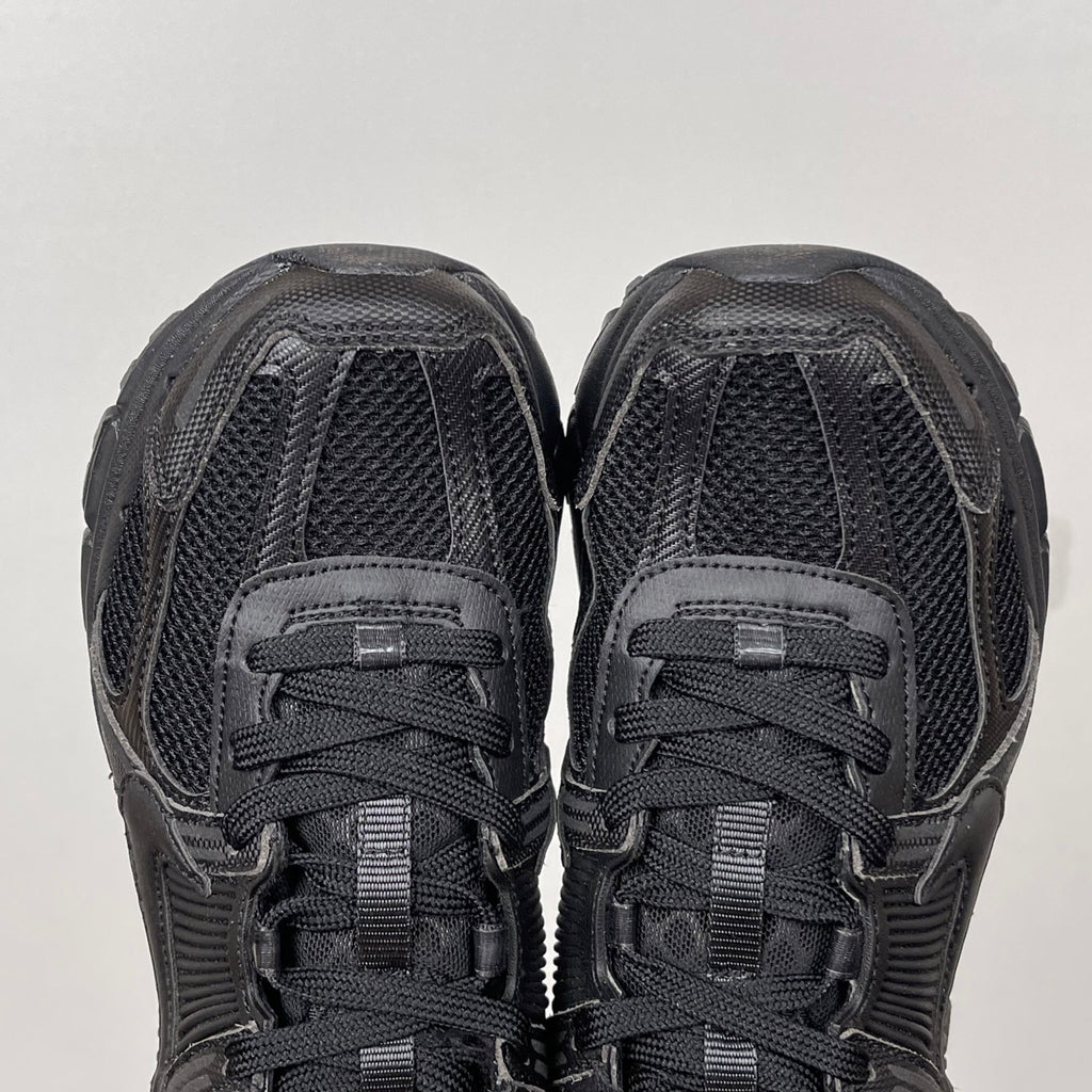 NIKE AIR ZOOM VOMERO 5 "Triple Black"