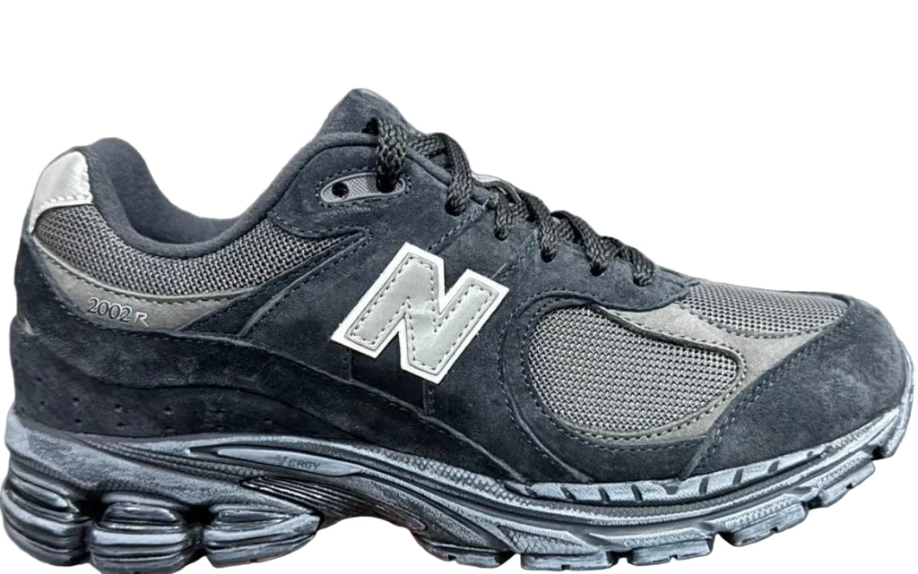 NEW BALANCE 2002R "Vintage Black Grey"
