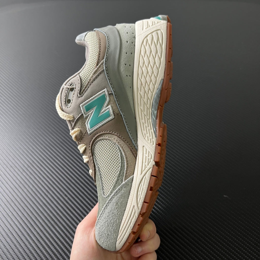 NEW BALANCE 2002R "Oasis"