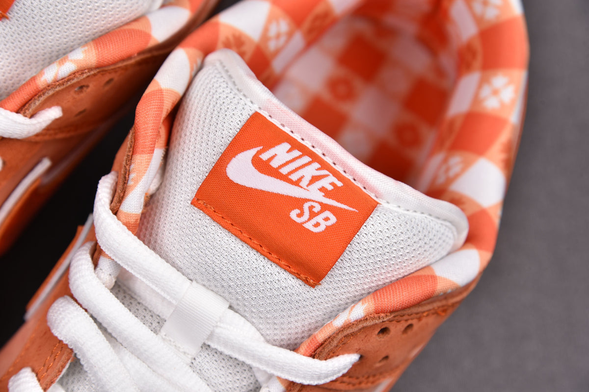 Nike SB Dunk  Low   x Concepts "Orange Lobster"