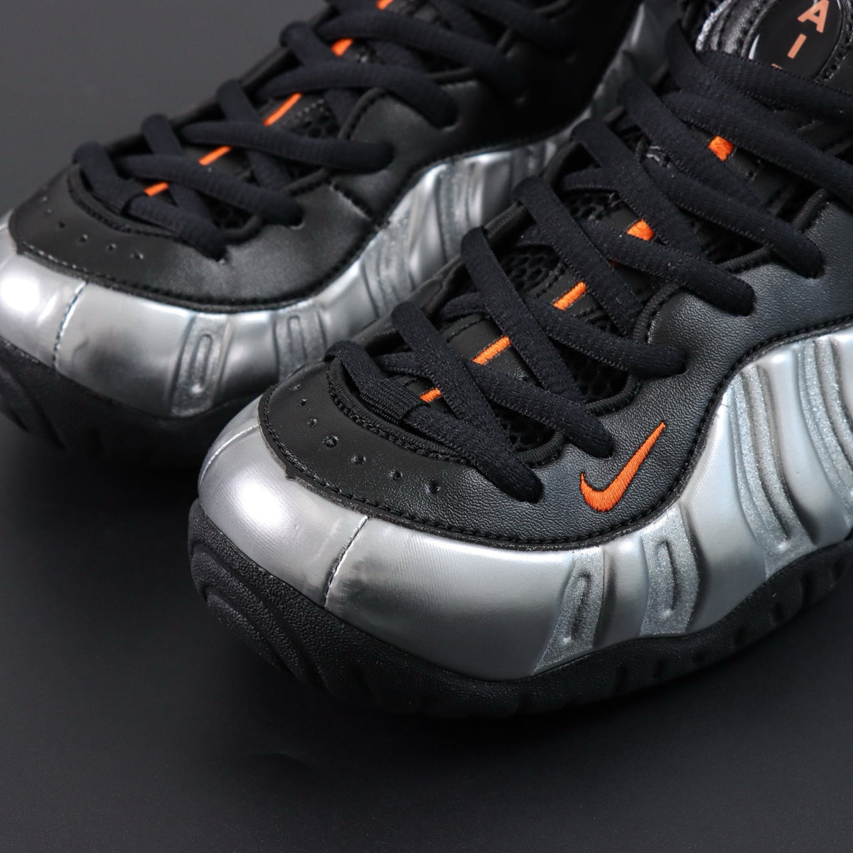 NIKE AIR  Foamposite One Halloween