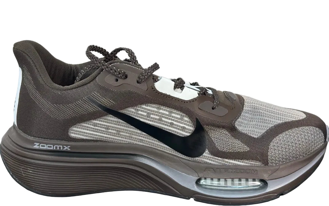 NIKE PEGASUS PREMIUN dark hazelnut or brown-toned