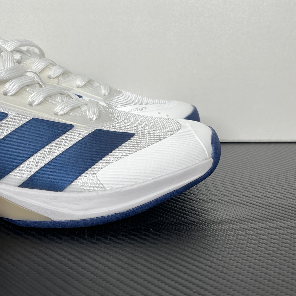 AD ADIZERO UBERSONIC 5 Tennis Shoes in the Cloud White / Dark Blue