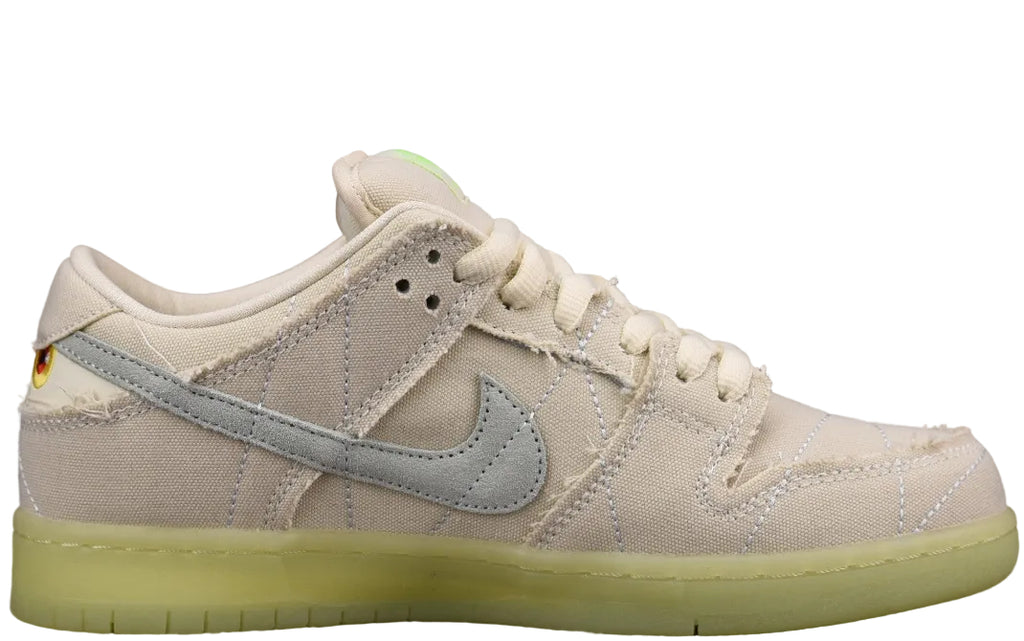 Nike SB Dunk  Low "Mummy"