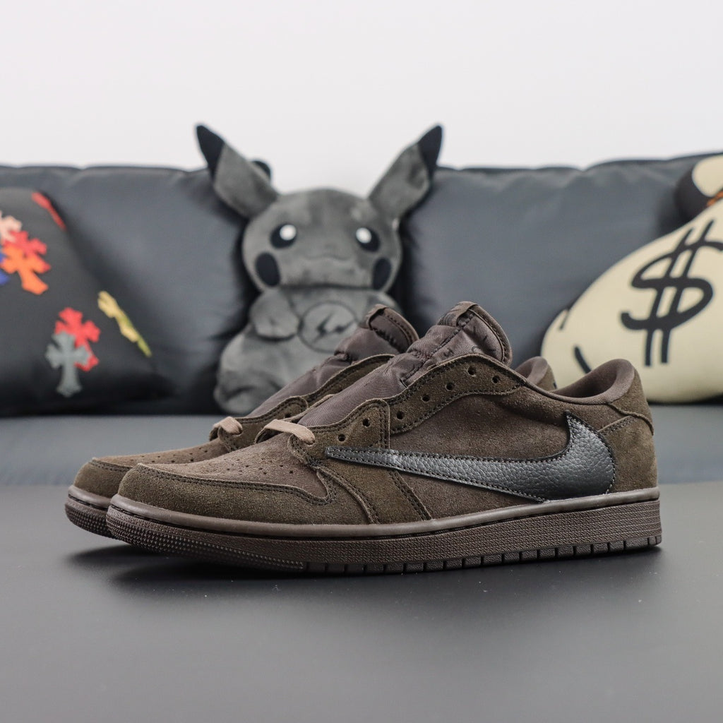 Jordan 1 Retro Low OG SP x Travis Scott 'Velvet Brown'