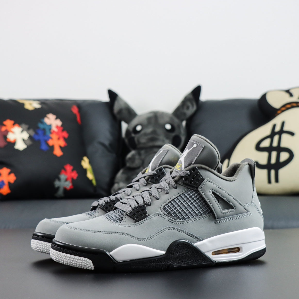 Jordan 4 Retro 'Cool Grey'