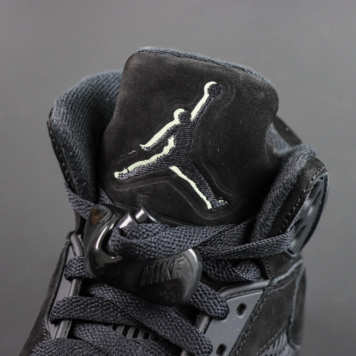 Jordan 5 Retro 'Halloween'