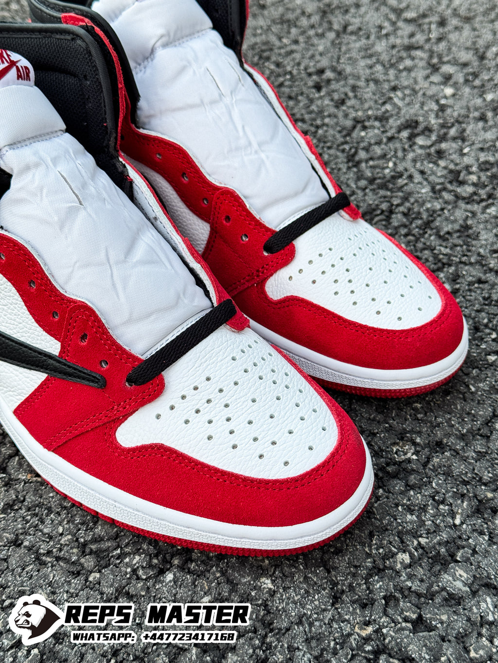 Jordan 1 High x Travis Scott 'Chicago'