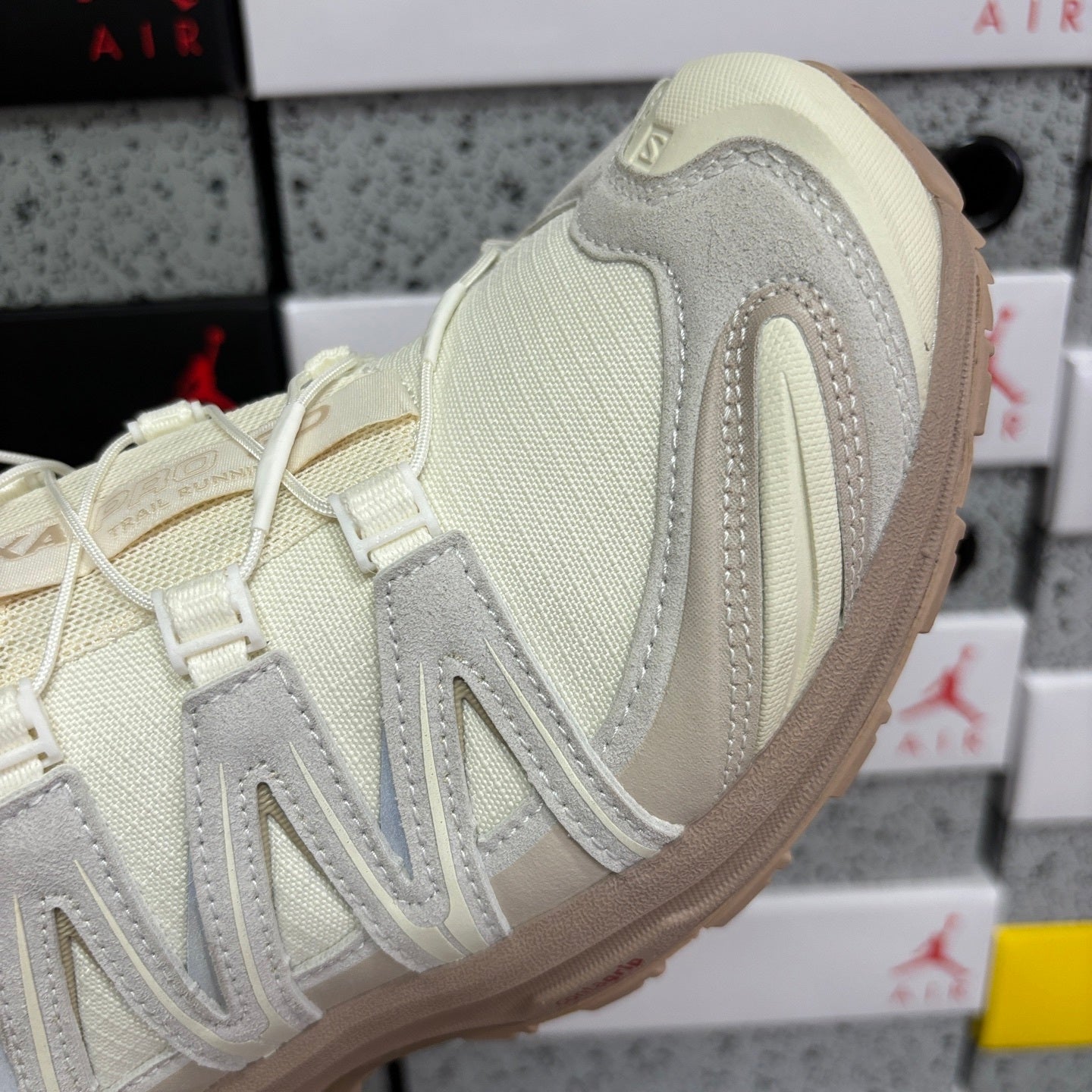 SALOMON-XA Pro 3D Suede 'Vanilla Ice Natural Cement'