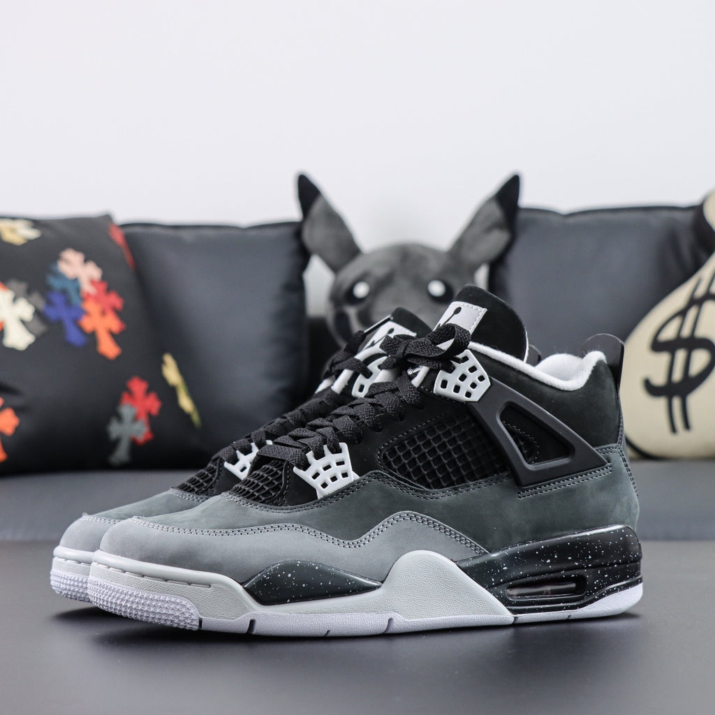 Jordan 4 Retro 'Fear' 2024
