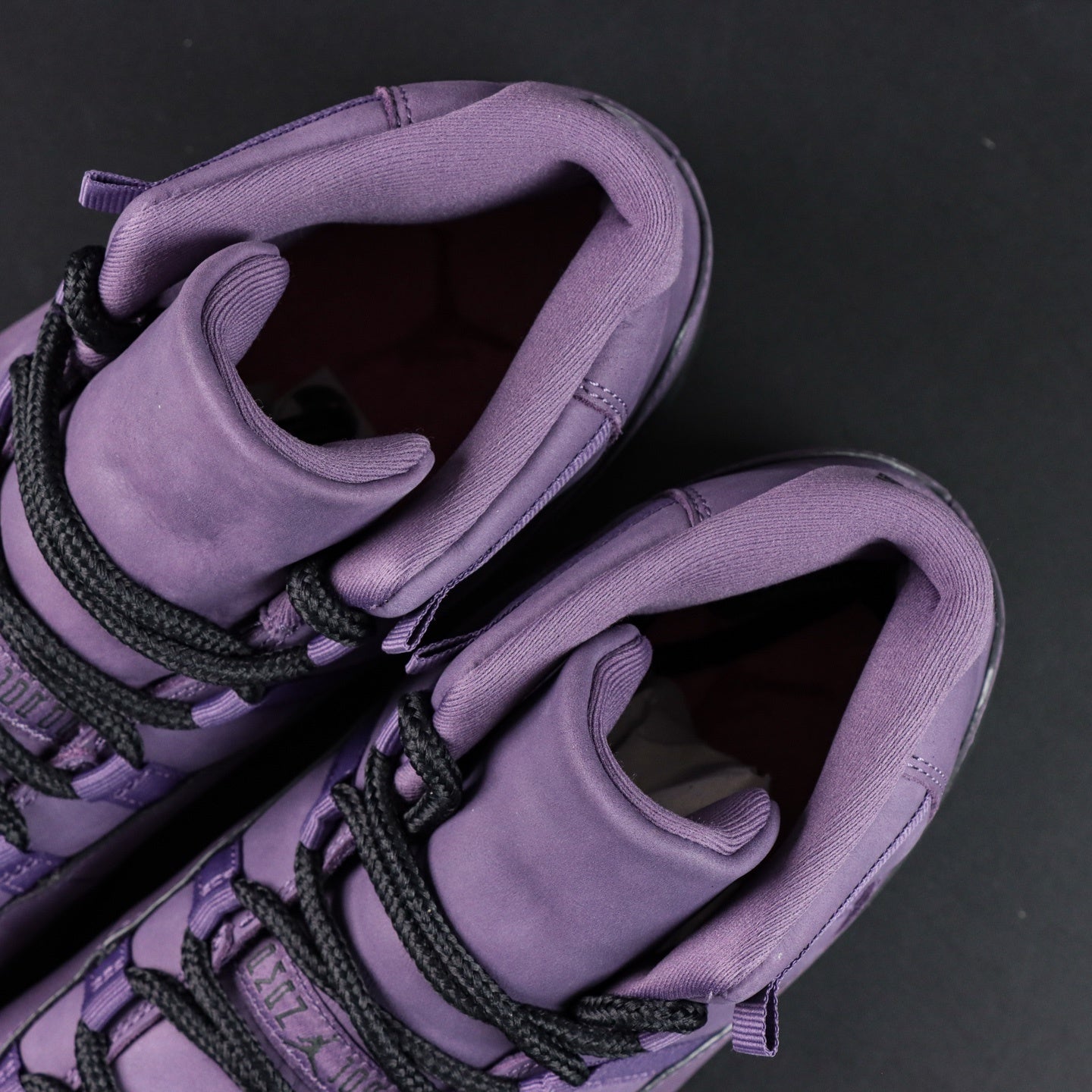 Jordan 11 'Mojave'