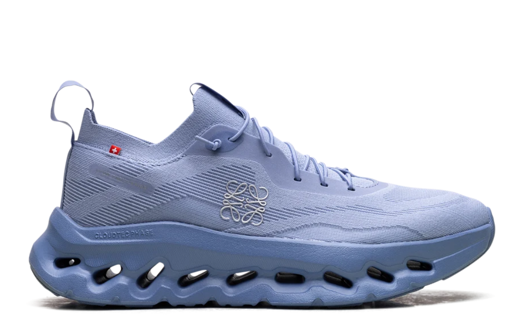 ON - Cloudtilt x Loewe 'Forever Blue'