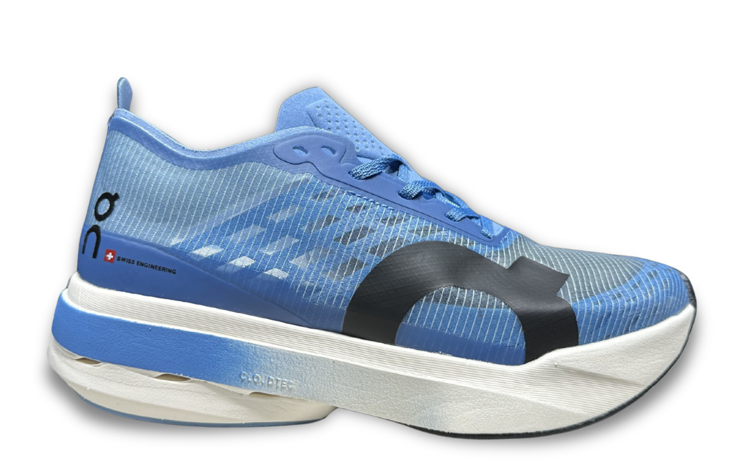 ON - Cloudboom Strike 'White | Blue'