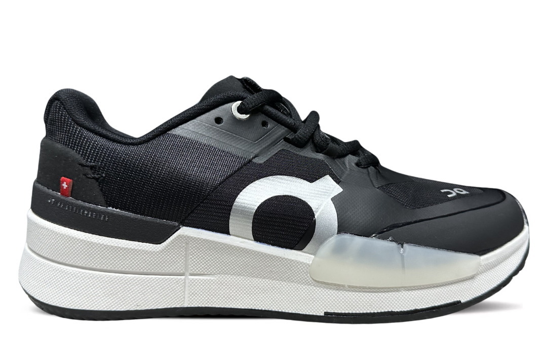 THE ROGER Pro 2 'Black | White'