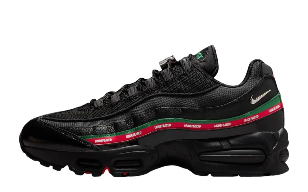 Nike Air Max 95 x Undefeated 'Black Metallic Silver'