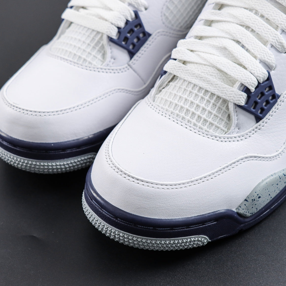 Jordan 4 Retro 'Midnight Navy'