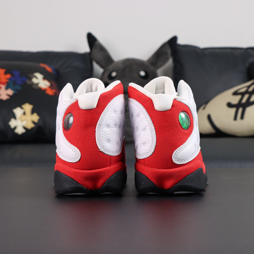Jordan 13 Retro OG 'Chicago'