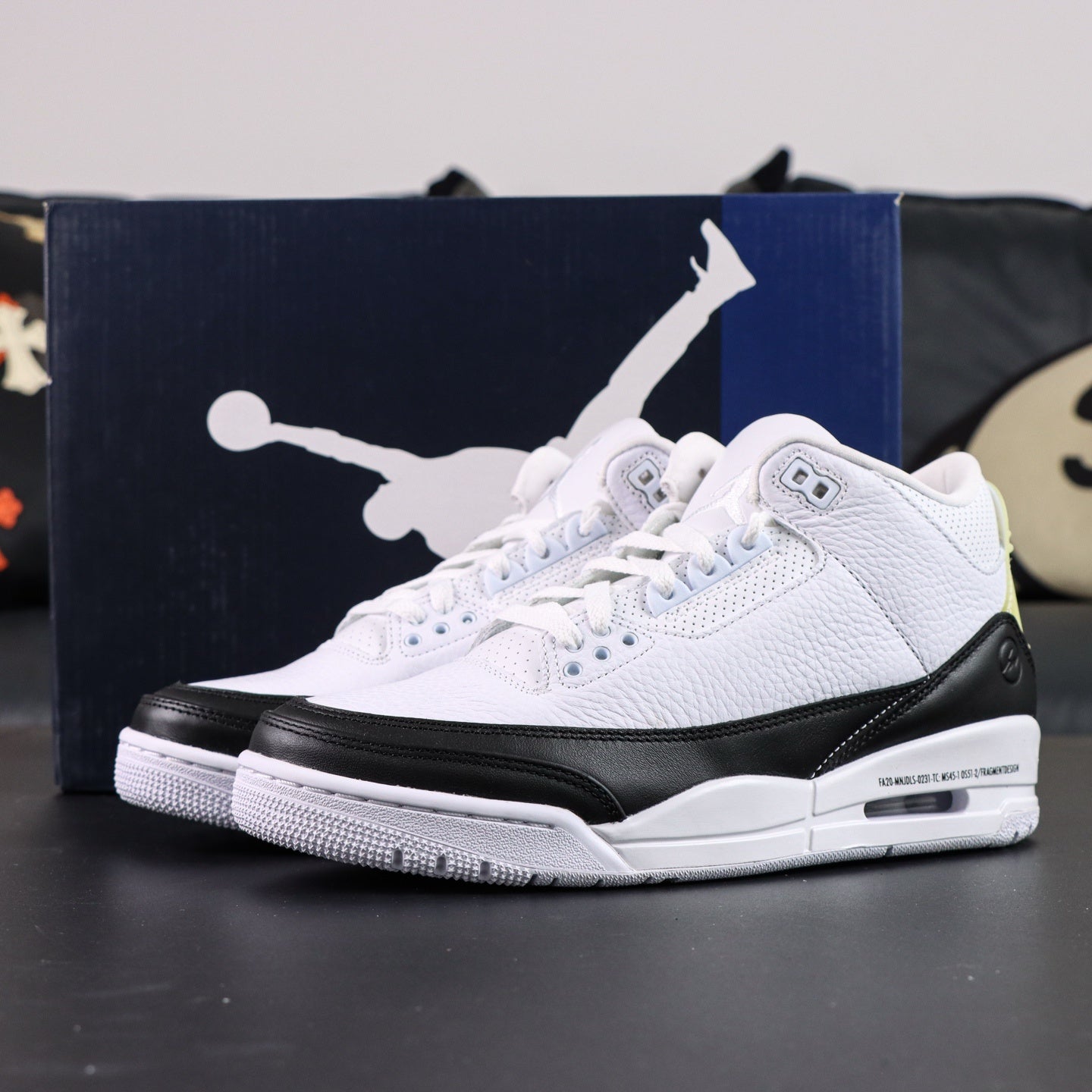 Jordan 3 Retro "Fragment"