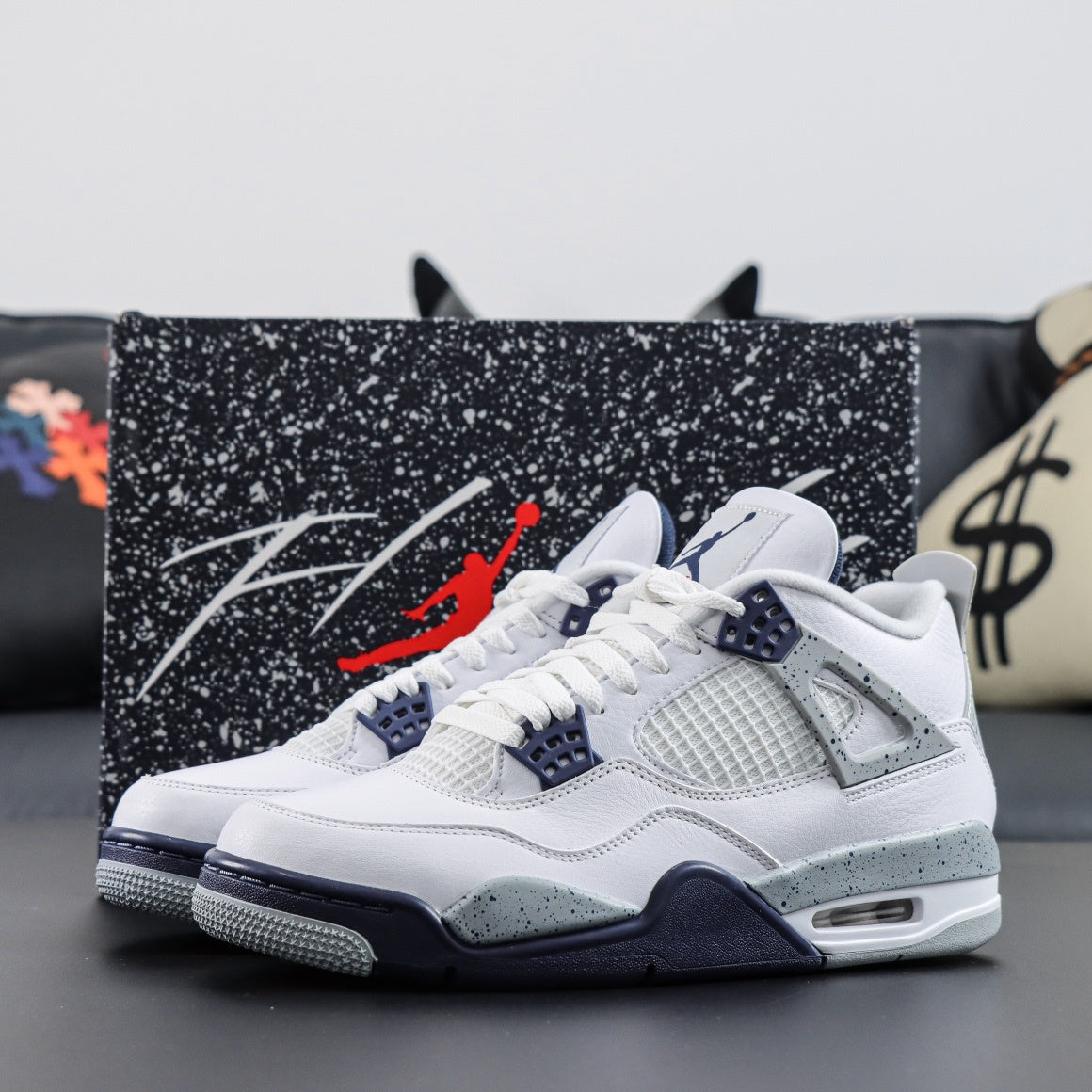 Jordan 4 Retro 'Midnight Navy'