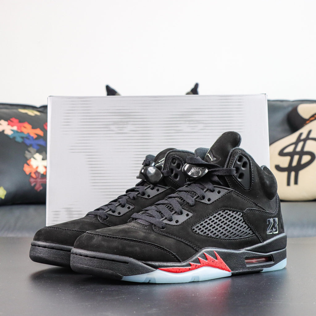 Jordan 5 Retro 'Halloween'