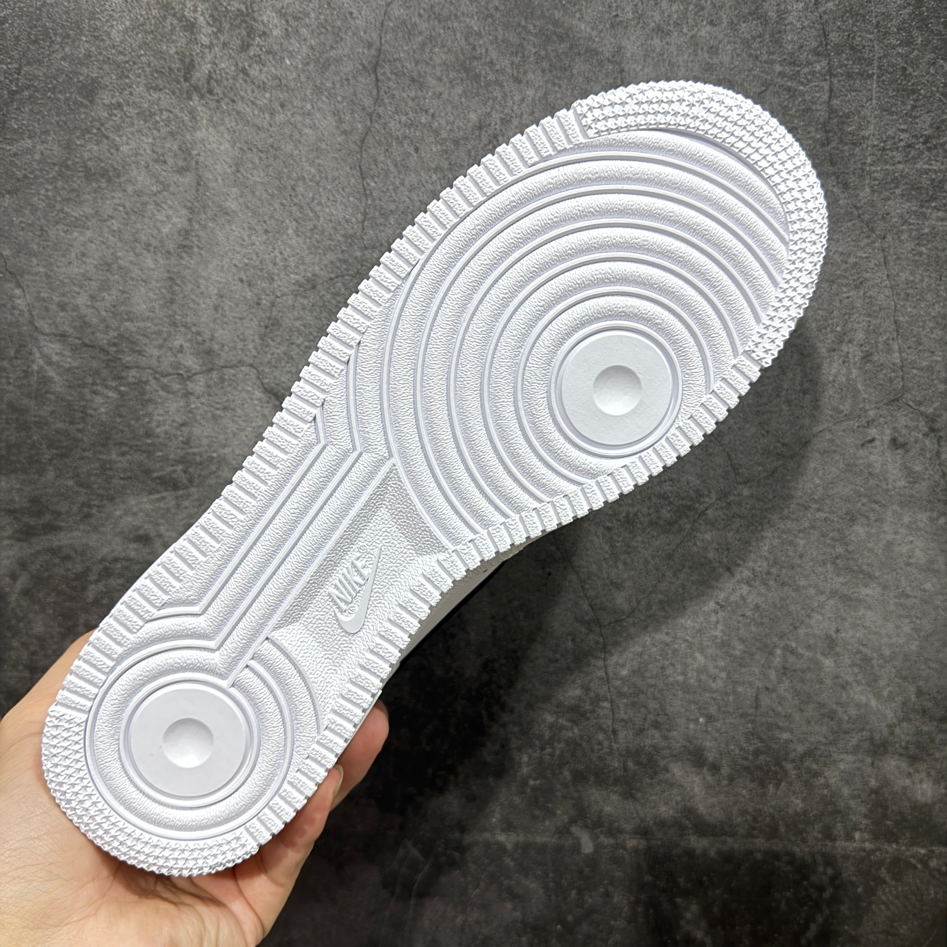 Nike Air Force 1 Low x Supreme 'White Black'