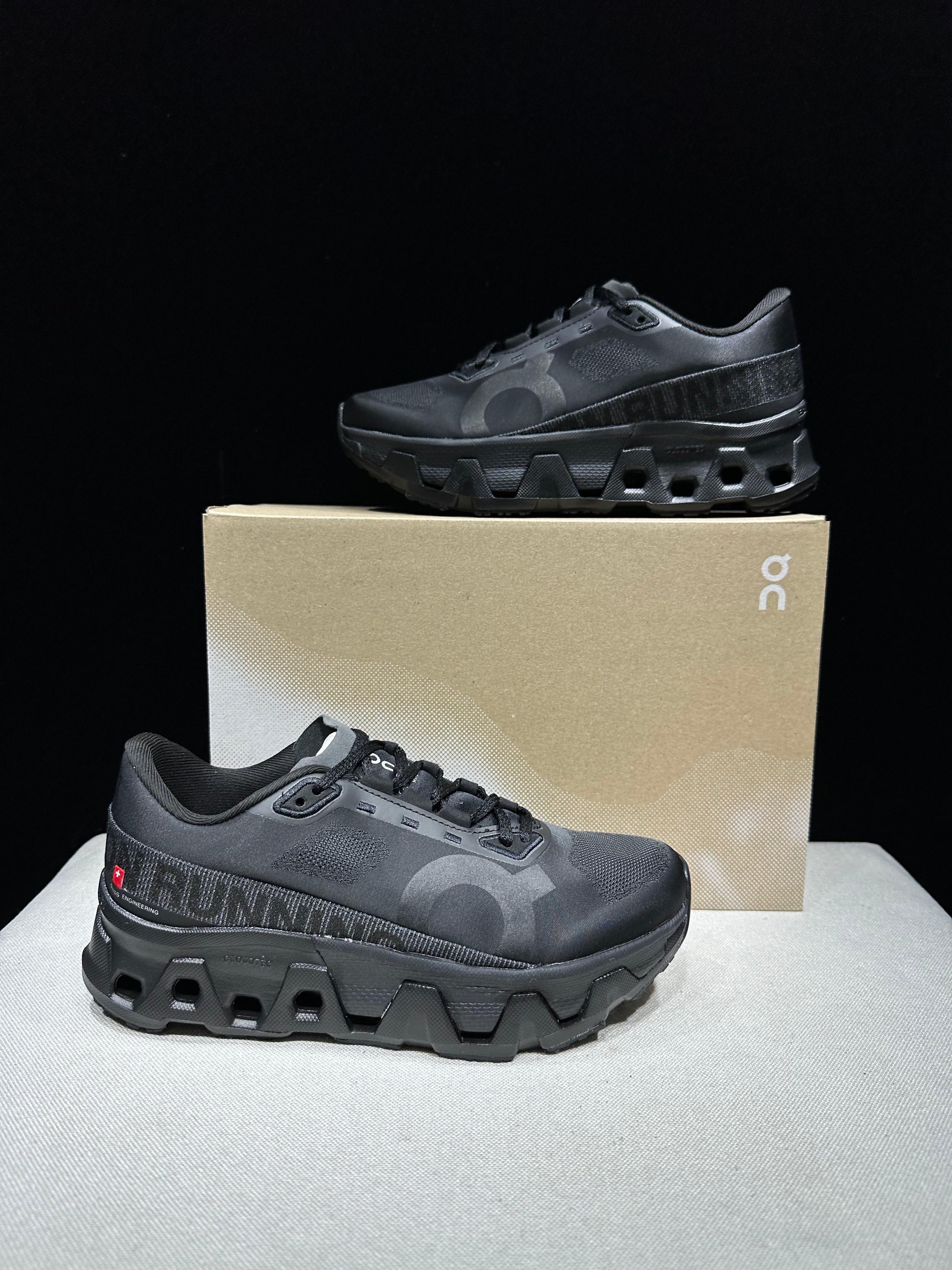 ON - Cloudmonster Hyper 'Black | Black'