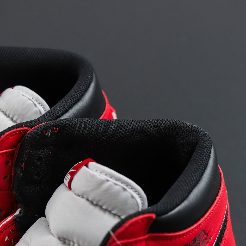 Jordan 1 Retro High OG 'Chicago'